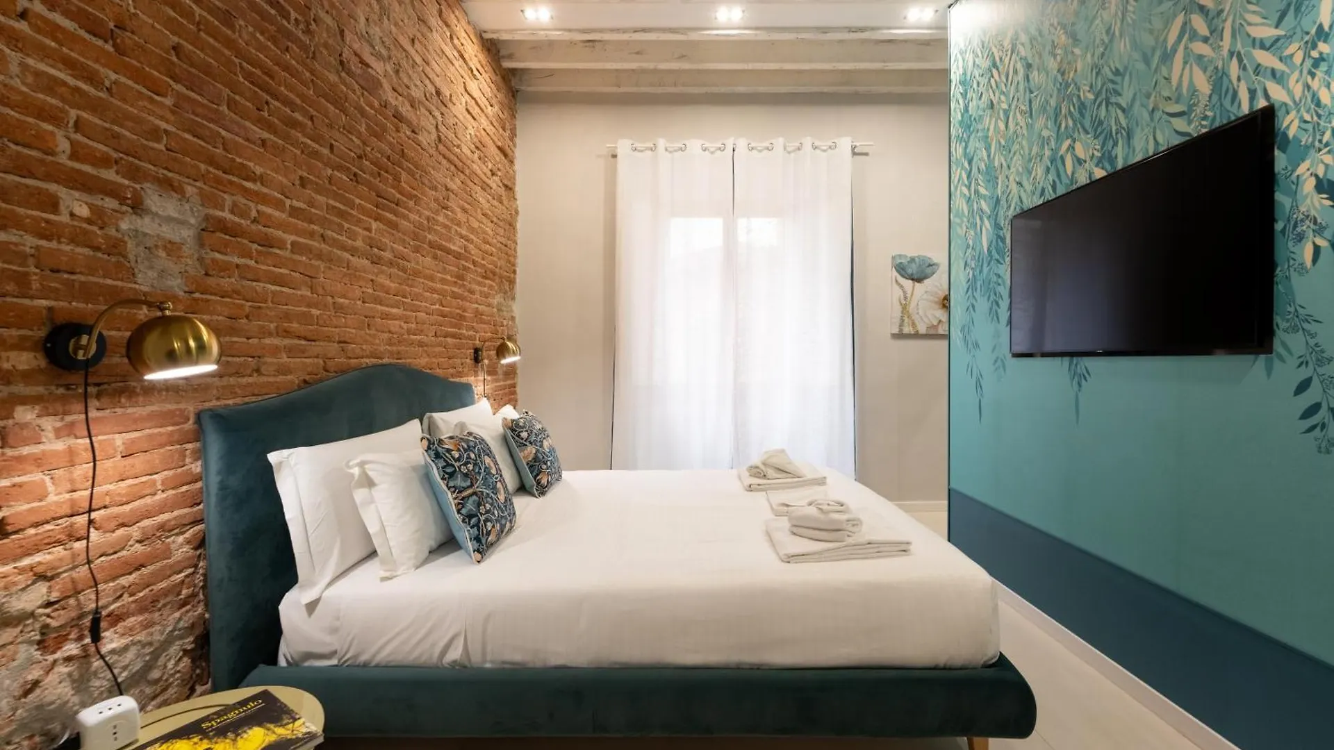 Via San Gallo 123 - Florence Charming Apartments - Jungle House In Florence City Center